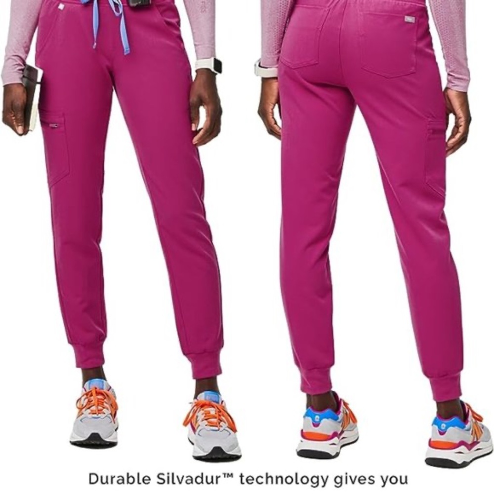 Figs Women's Track Pants in Magenta